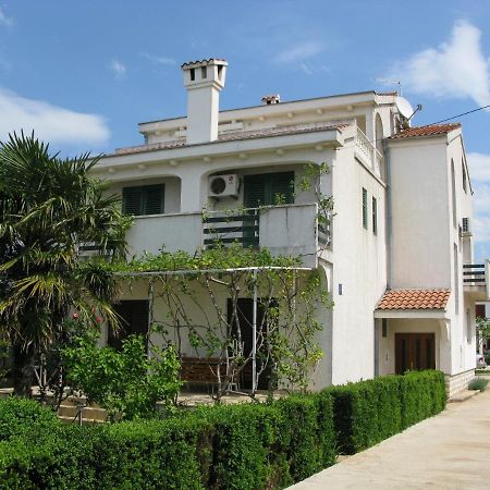 Apartment Sukosan 14742A Εξωτερικό φωτογραφία