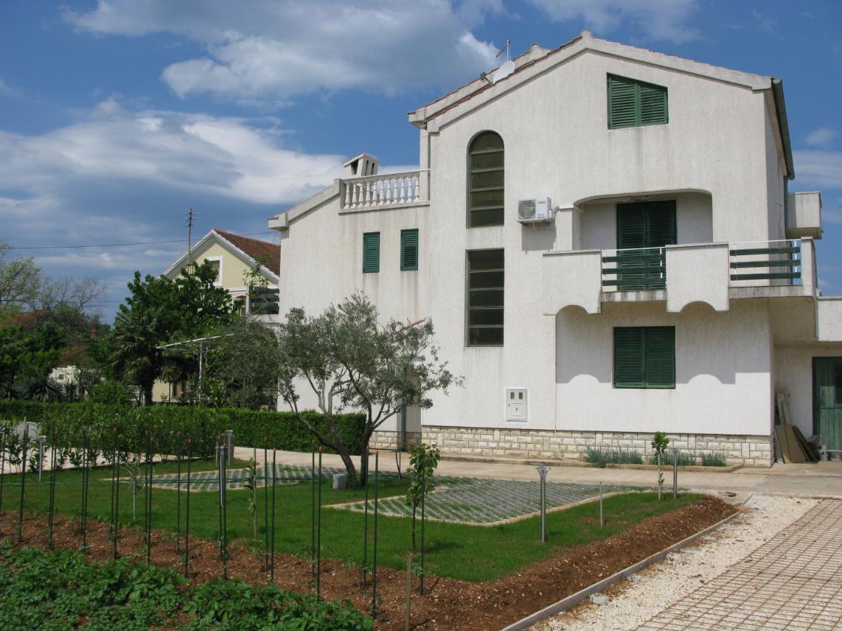 Apartment Sukosan 14742A Εξωτερικό φωτογραφία