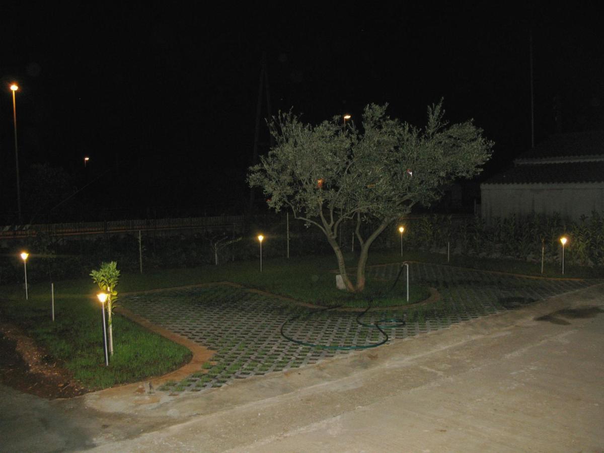Apartment Sukosan 14742A Εξωτερικό φωτογραφία